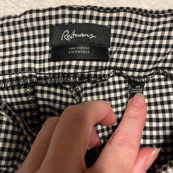Reitmans Plus Size Gingham Pants - Picture 3 of 6